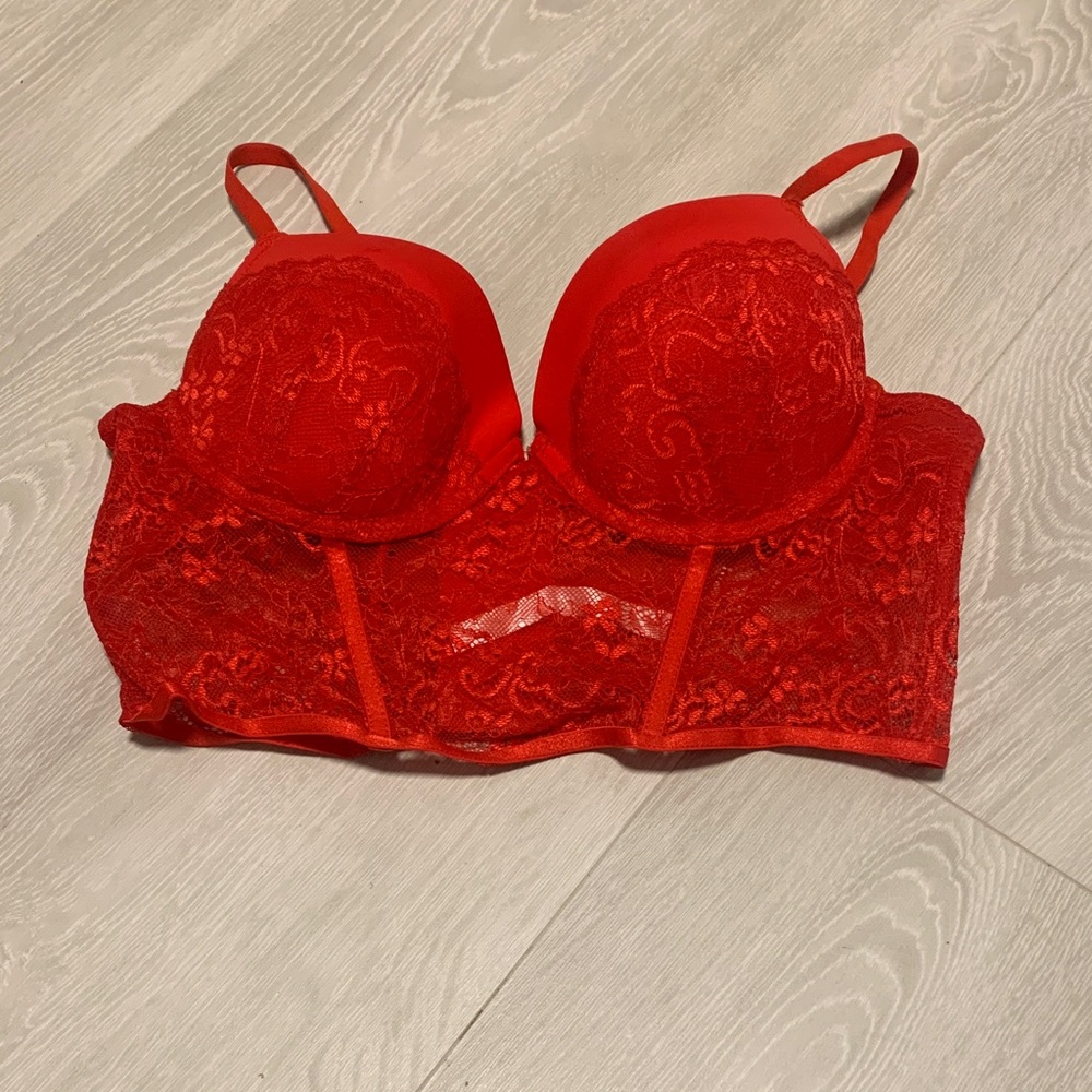 Elegant Red Lace Underwire Bra